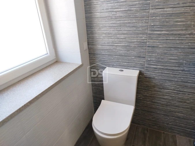 Moradia T5 para Venda em Buarcos Foto 51