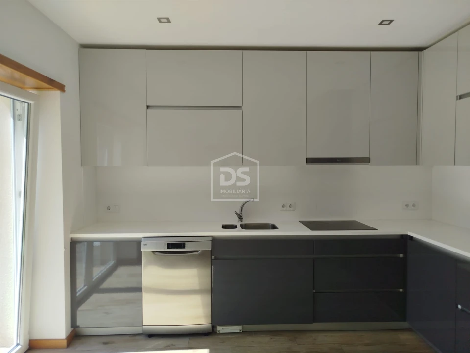 Moradia T5 para Venda em Buarcos Foto 16