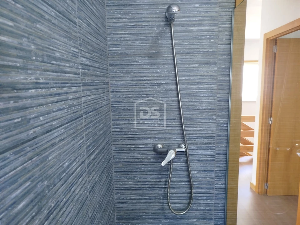 Moradia T5 para Venda em Buarcos Foto 62