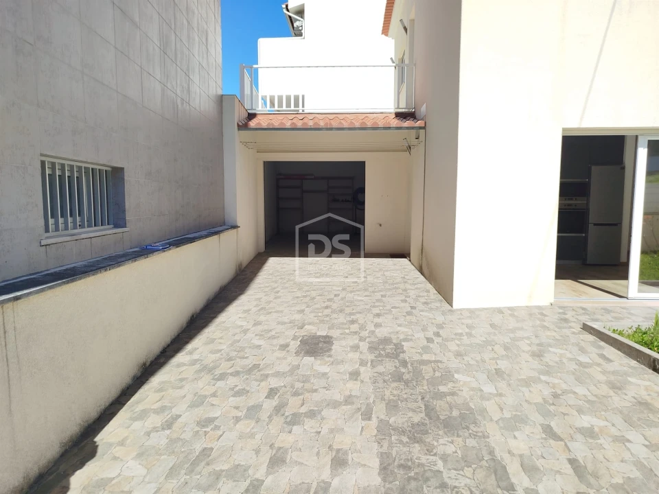 Moradia T5 para Venda em Buarcos Foto 11