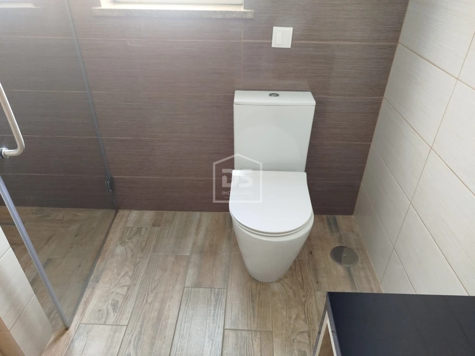 Moradia T5 para Venda em Buarcos Foto 43