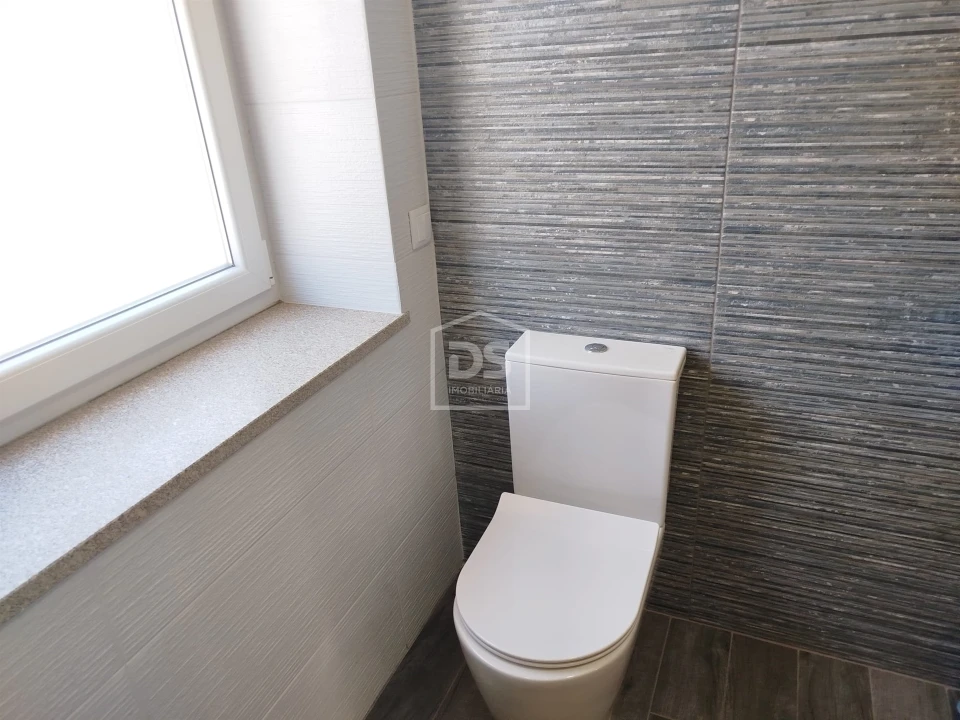 Moradia T5 para Venda em Buarcos Foto 51