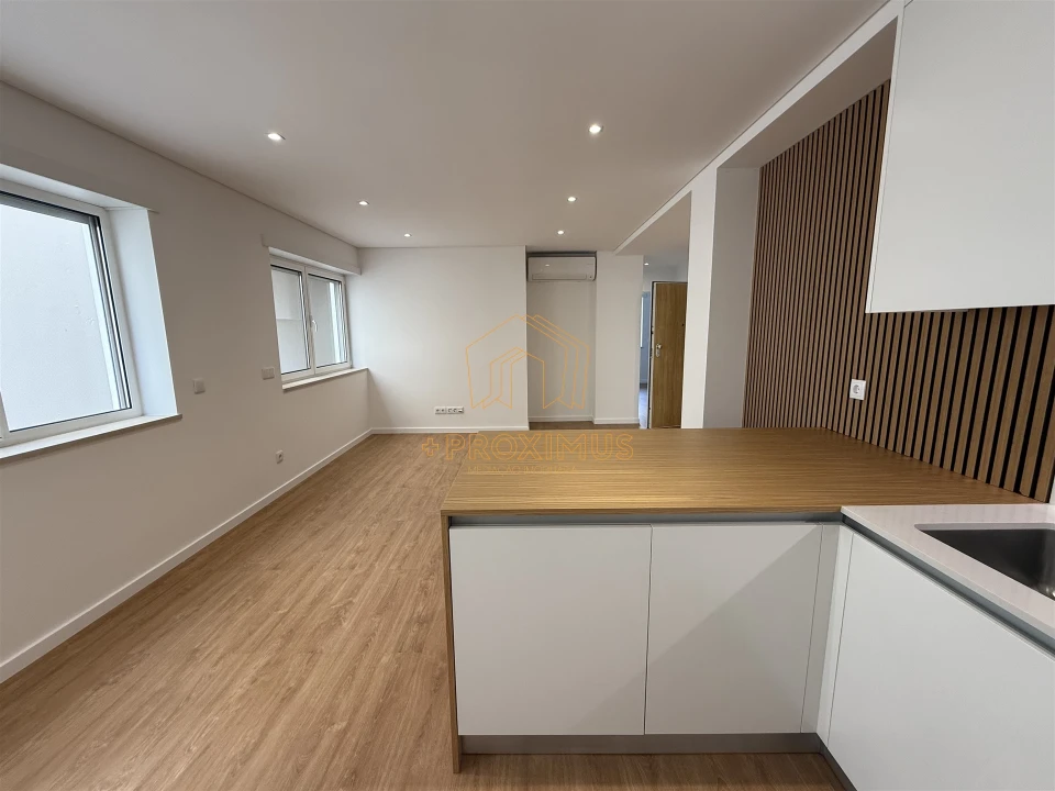 Apartamento T3 para Venda em Buarcos Foto 8