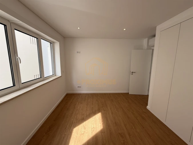 Apartamento T3 para Venda em Buarcos Foto 18