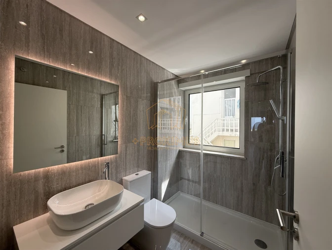 Apartamento T3 para Venda em Buarcos Foto 22