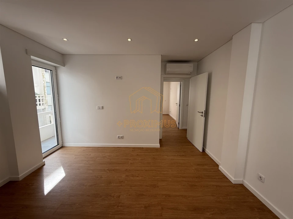 Apartamento T3 para Venda em Buarcos Foto 27