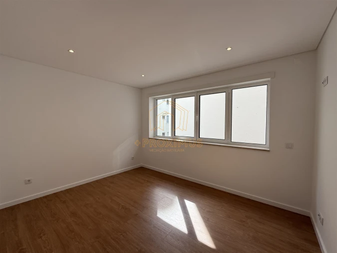 Apartamento T3 para Venda em Buarcos Foto 18