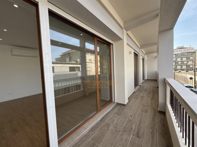 Apartamento T3 para Venda em Buarcos Foto 10