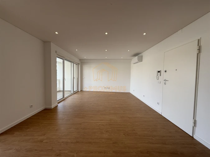 Apartamento T3 para Venda em Buarcos Foto 2