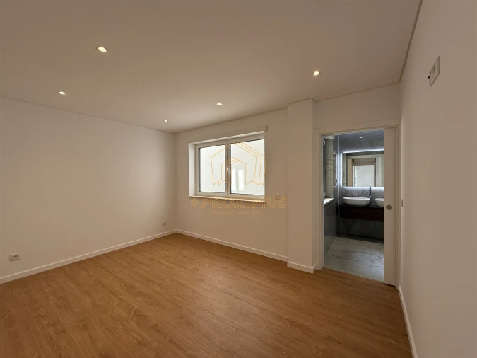 Apartamento T3 para Venda em Buarcos Foto 13