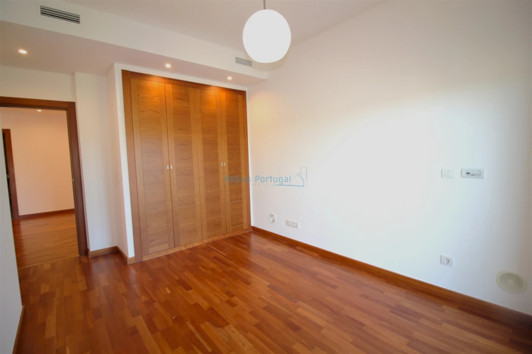 Apartamento T4 para Venda em Loule (São Clemente) Foto 9