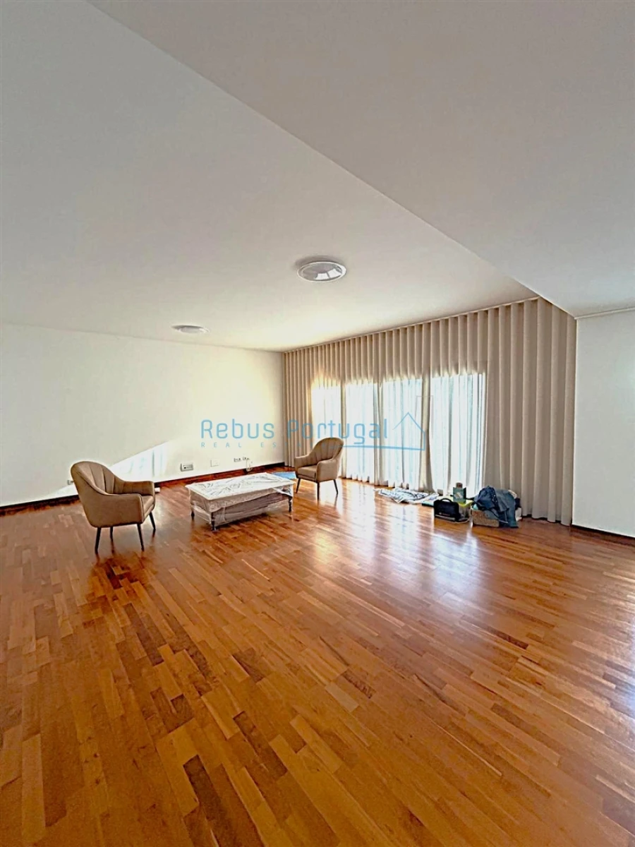 Apartamento T4 para Venda em Loule (São Clemente) Foto 8