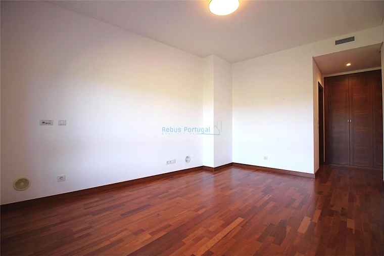 Apartamento T4 para Venda em Loule (São Clemente) Foto 5