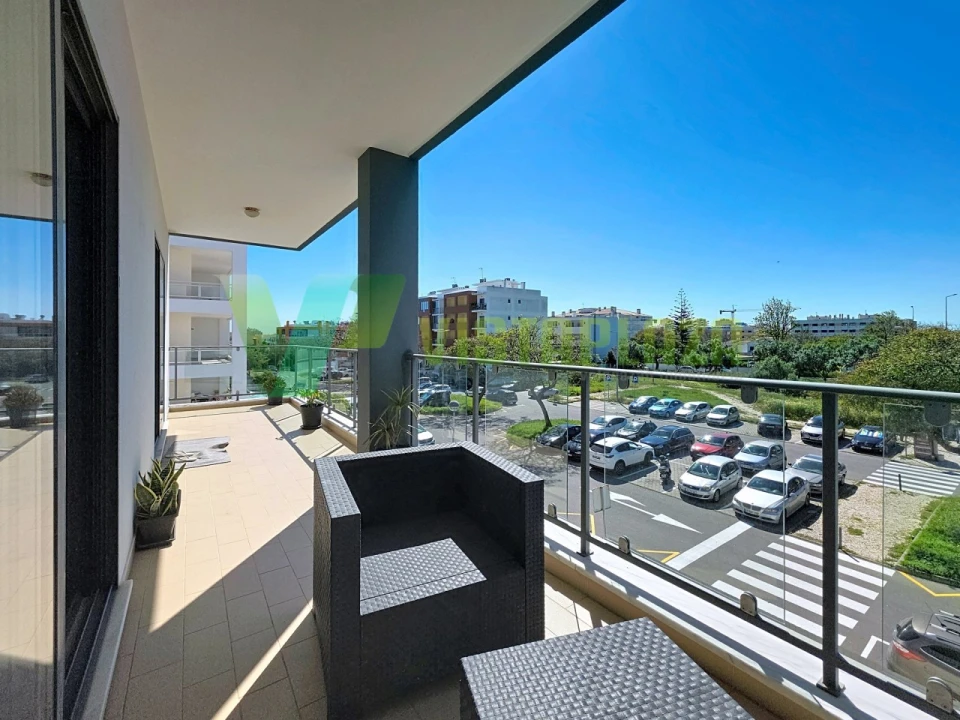 Apartamento T3 para Venda em Portimão Foto 6