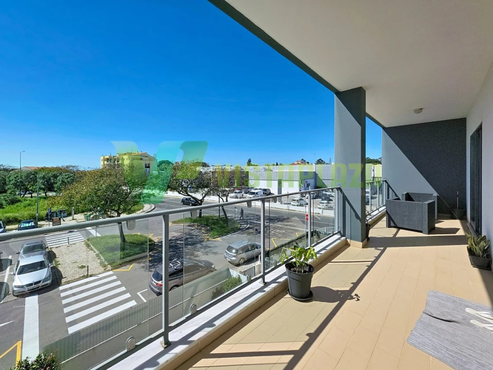 Apartamento T3 para Venda em Portimão Foto 14