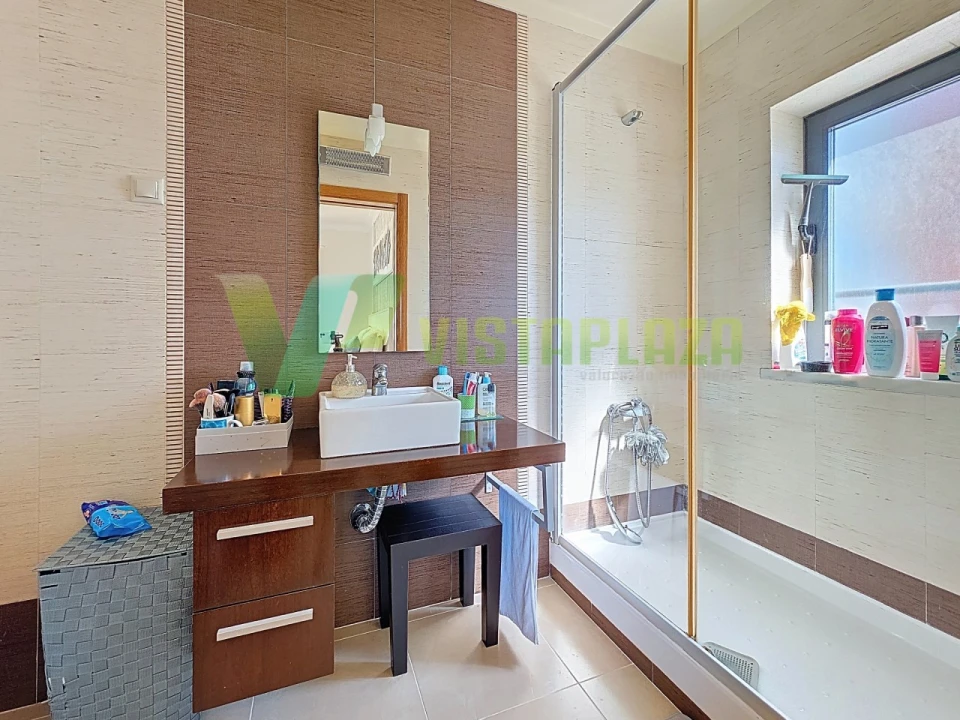 Apartamento T3 para Venda em Portimão Foto 15