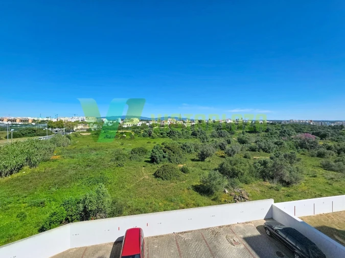 Apartamento T3 para Venda em Portimão Foto 9