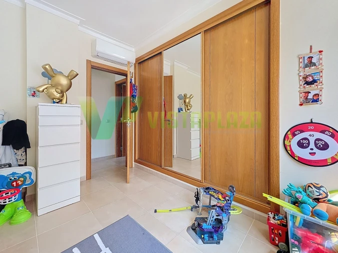 Apartamento T3 para Venda em Portimão Foto 17