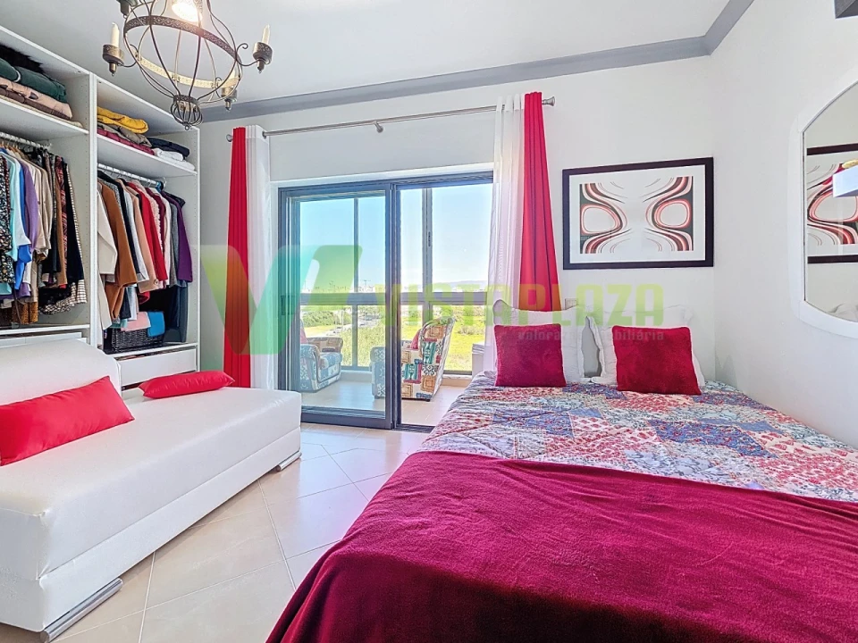 Apartamento T3 para Venda em Portimão Foto 17