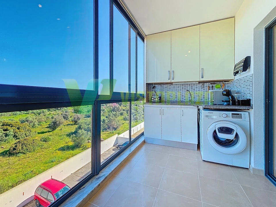 Apartamento T3 para Venda em Portimão Foto 23