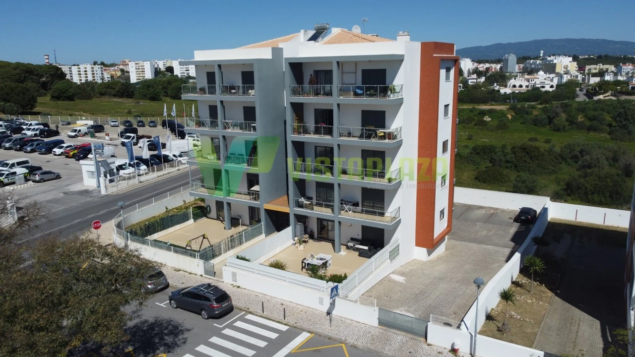 Apartamento T3 para Venda em Portimão Foto 32