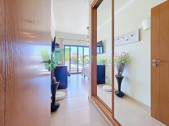 Apartamento T3 para Venda em Portimão Foto 9