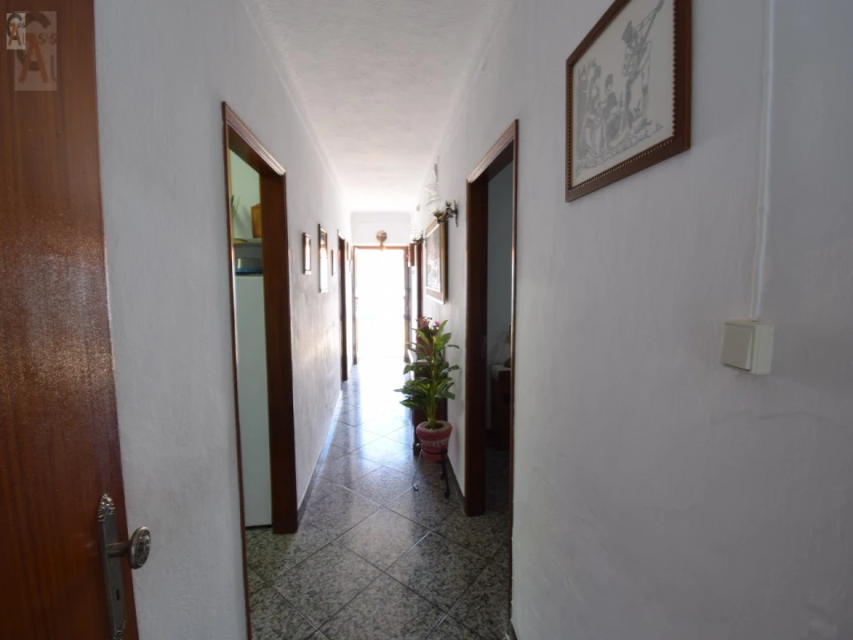 Moradia T2 para Venda em Esperança Foto 2