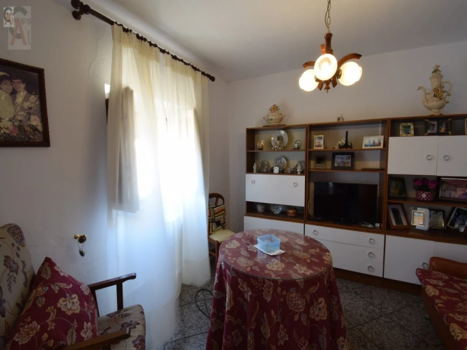 Moradia T2 para Venda em Esperança Foto 4