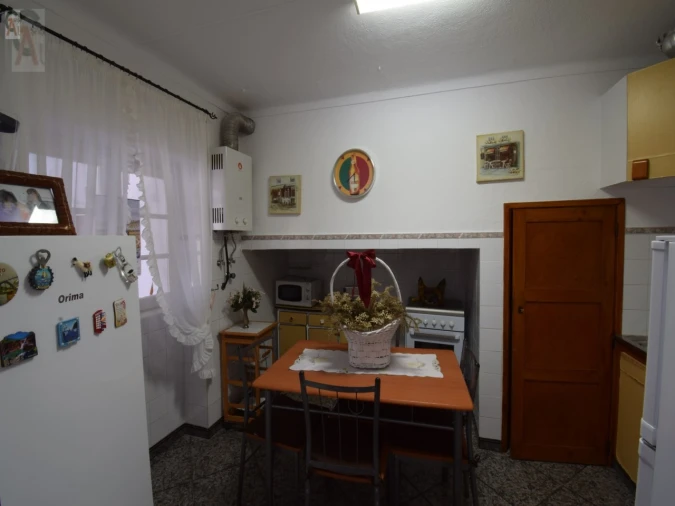 Moradia T2 para Venda em Esperança Foto 3