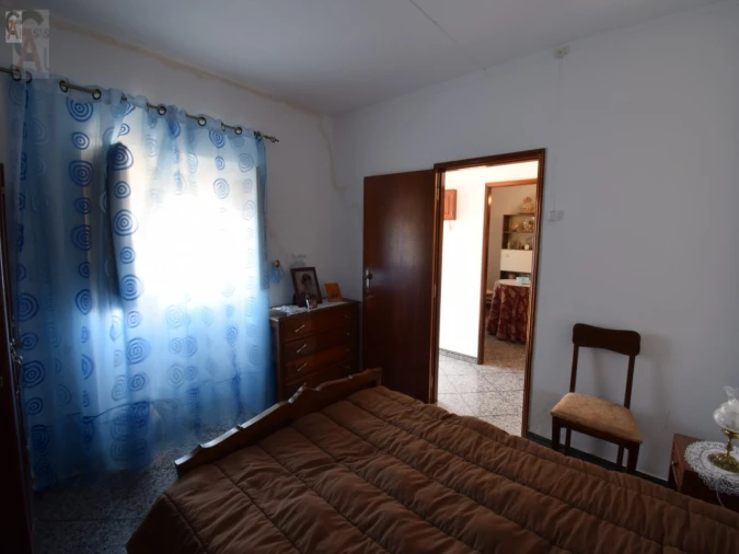 Moradia T2 para Venda em Esperança Foto 5