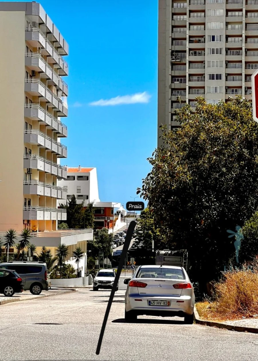 Apartamento T2 para Venda em Portimão Foto 13