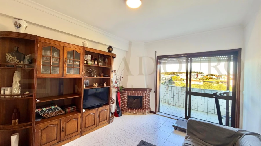 Apartamento para Venda em Alfena Foto 2