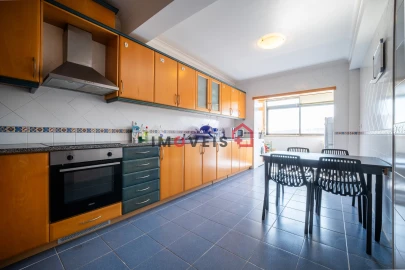 Apartamento T3 para Venda em Leiria, Pousos, Barreira e Cortes