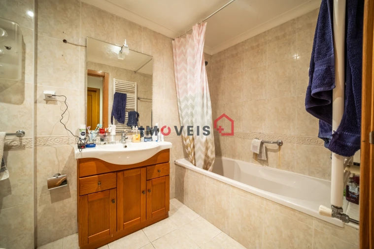 Apartamento T3 para Venda em Leiria, Pousos, Barreira e Cortes Foto 14