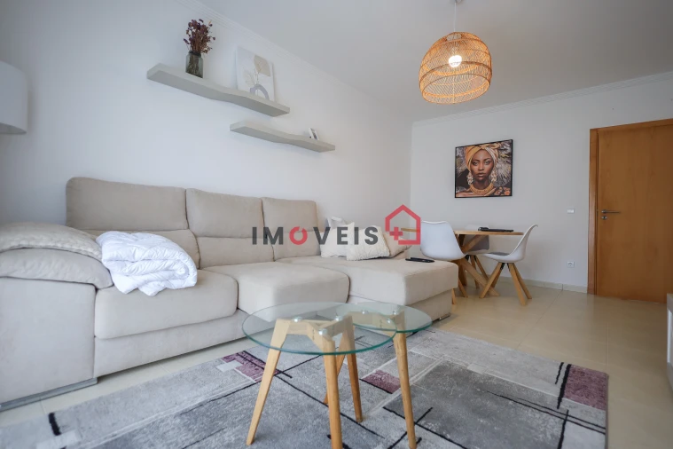 Apartamento T2 para Venda em Coimbrão Foto 14