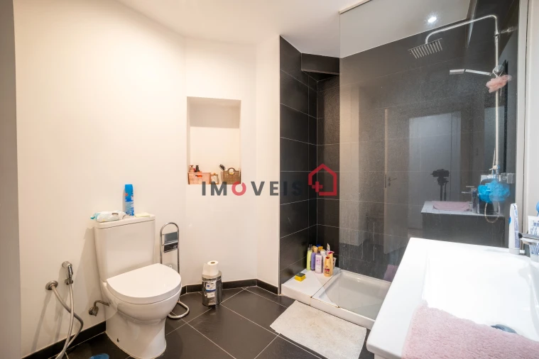 Apartamento T3 para Venda em Leiria, Pousos, Barreira e Cortes Foto 19