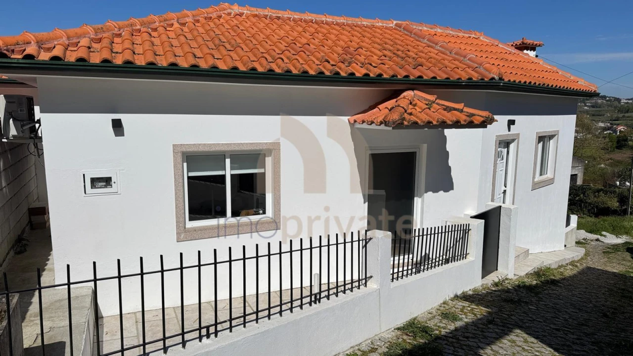 Moradia T2 para Venda em Pedreira, Rande e Sernande Foto 1