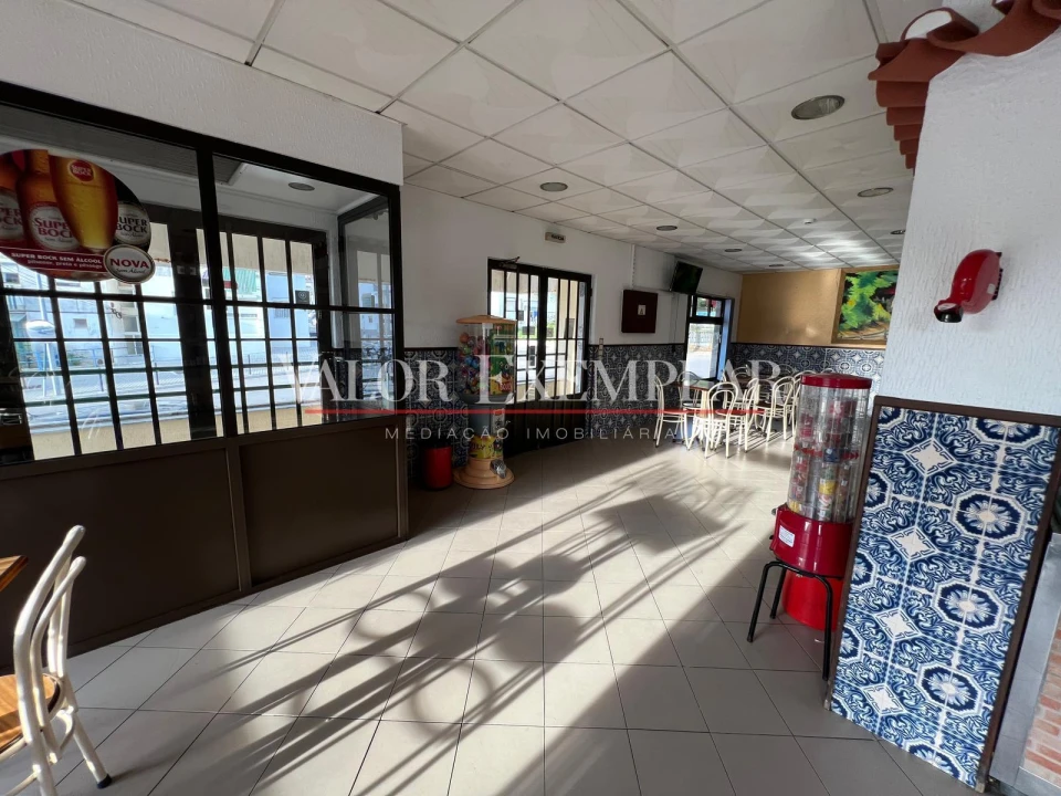 Negócio para Venda em Setubal (São Sebastião) Foto 11