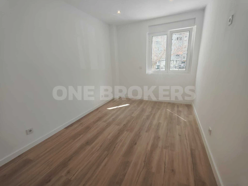 Apartamento T2 para Venda em Odivelas Foto 9