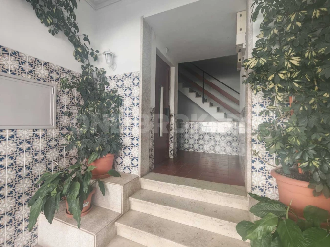 Apartamento T2 para Venda em Odivelas Foto 14