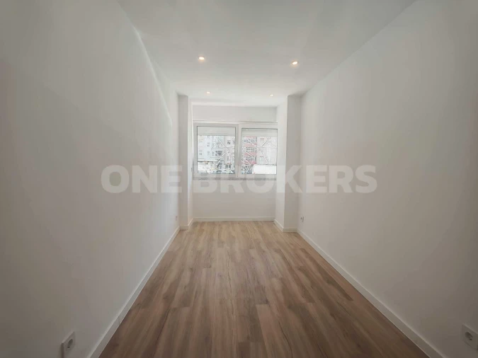 Apartamento T2 para Venda em Odivelas Foto 8