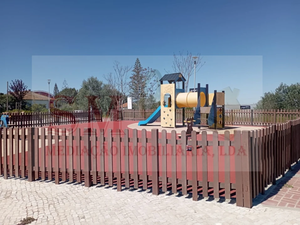 Terreno para Venda em Palmela Foto 9