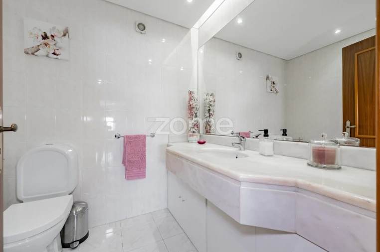 Apartamento T3 para Venda em Vila Nova de Famalicão e Calendário Foto 12