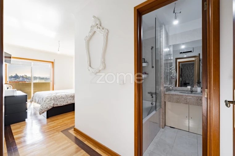 Apartamento T3 para Venda em Vila Nova de Famalicão e Calendário Foto 13