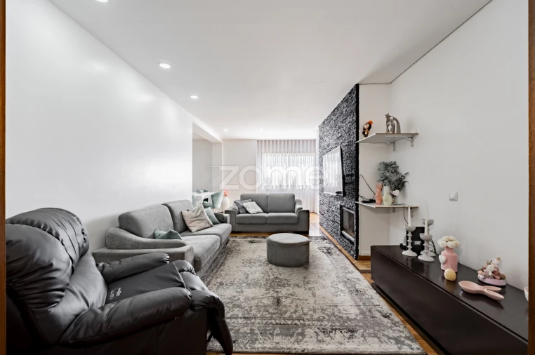 Apartamento T3 para Venda em Vila Nova de Famalicão e Calendário Foto 9