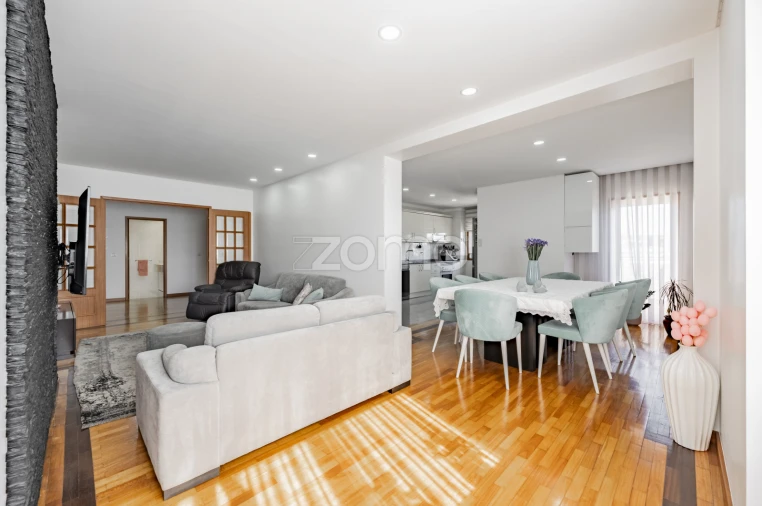 Apartamento T3 para Venda em Vila Nova de Famalicão e Calendário Foto 6