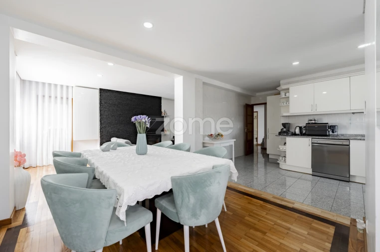 Apartamento T3 para Venda em Vila Nova de Famalicão e Calendário Foto 3