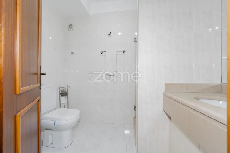 Apartamento T3 para Venda em Vila Nova de Famalicão e Calendário Foto 19