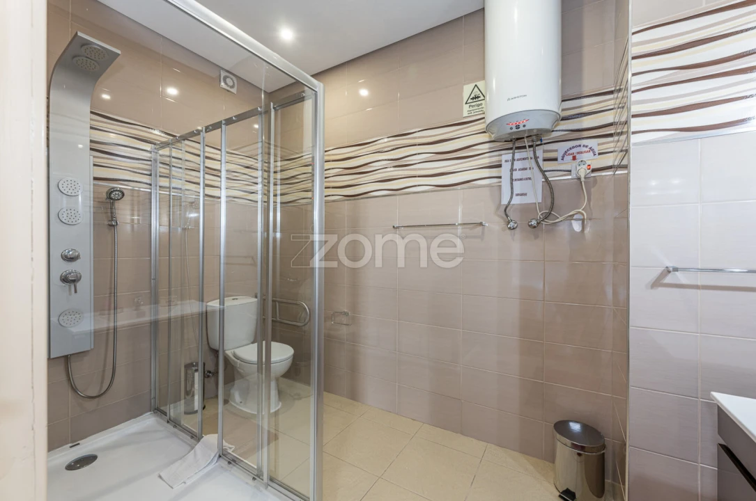 Negócio para Venda em Armamar Foto 8