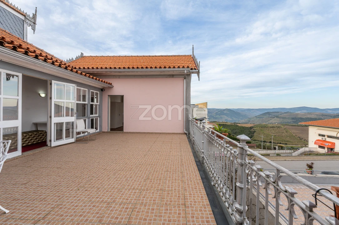 Negócio para Venda em Armamar Foto 22